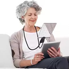 Quels avantages à utiliser une loupe de lecture lumineuse